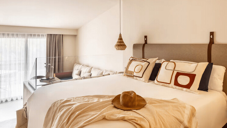 Zel Junior Suite Garden View with Kitchen 